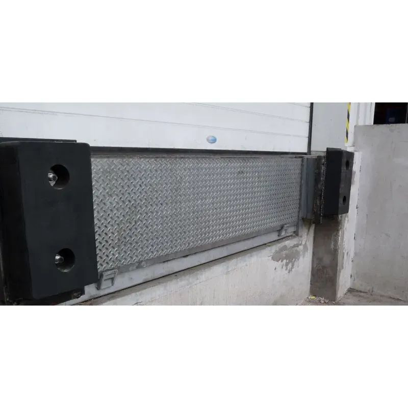 Butoir de quai en caoutchouc ou à mémoire de forme