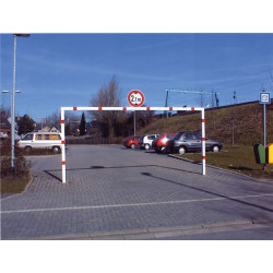 Fixation panneau pour portique limiteur de hauteur