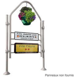 Entrée de ville Province Agora