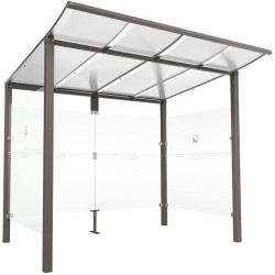 Abri extérieur en plastique transparent et métal