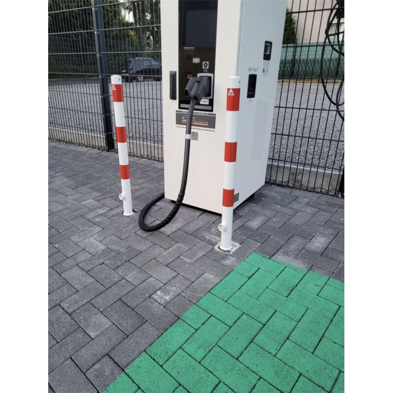 Poteau de dissuasion Schake rouge et blanc D.60, D.89, D.108 mm