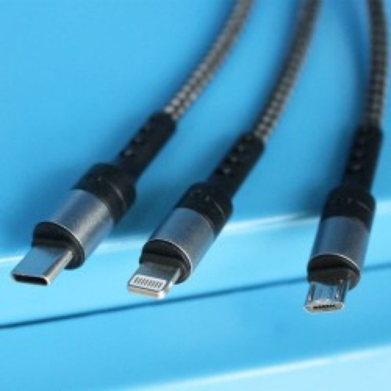 Rangement sécurisé pour rechargement téléphones portables