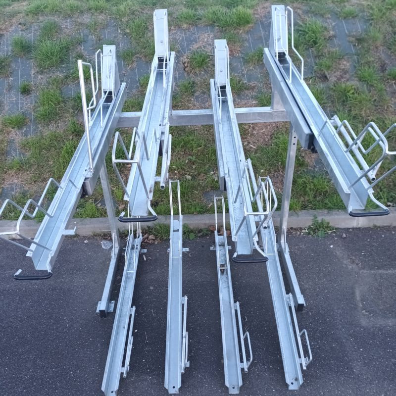 Rack à vélo deux étages Viso VELOLIFT - 8 rangements