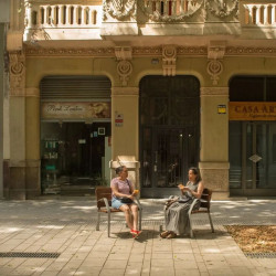 Chaise NeoBarcino - Lattes en plastique recyclé et fonte