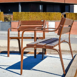 Chaise Benito Citizen UM301S en métal et lattes en bois exotique