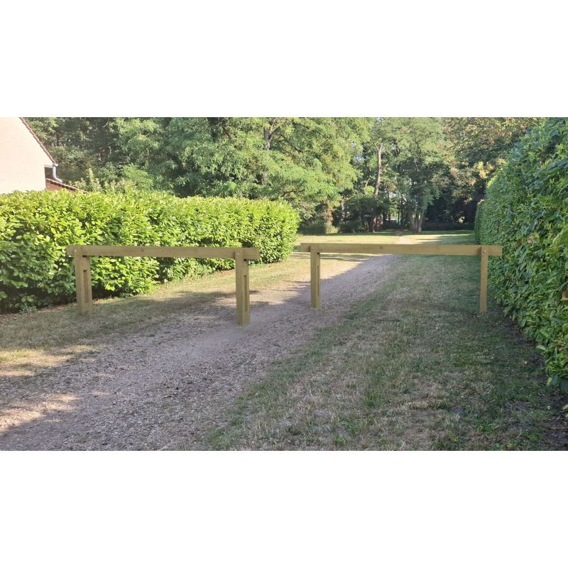 Barrière de maîtrise d'accès en bois fixe Turin