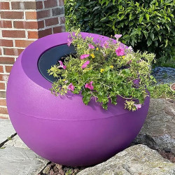 Jardinière plastique boule inclinée Delight