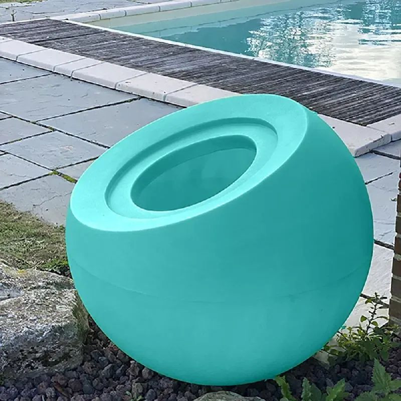 Jardinière plastique boule inclinée Delight