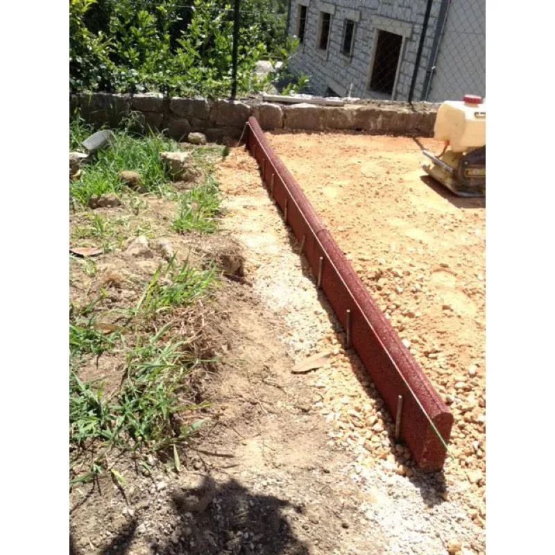 Bordure P1 et P2 caoutchouc reversible Hexdalle