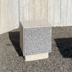 Base pour cases de columbarium