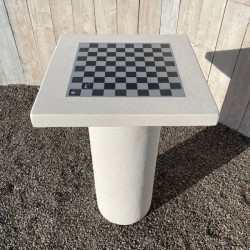 Table de jeux de société haute en béton