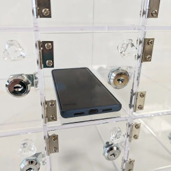 Casier transparent pour 20 smartphones