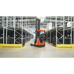 Chariot retractable capacité 1600 kg et hauteur d'élévation de 950 cm