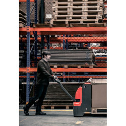 Transpalette électrique à conducteur accompagnant de 1600 à 2500 kg