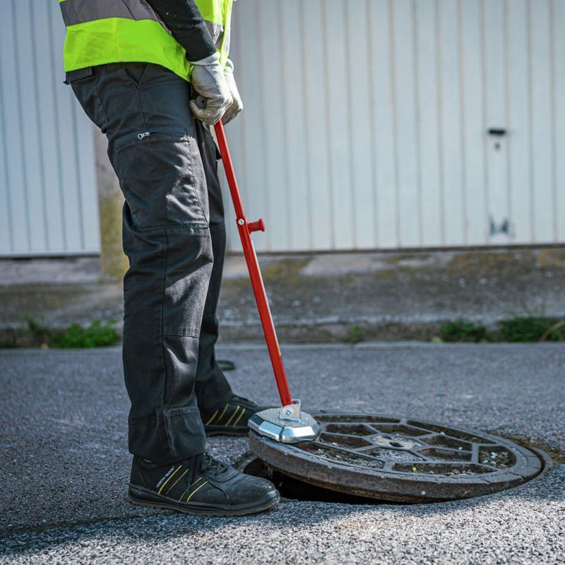 Mini lève plaque d'égoût aimanté - Mini Liftplaq plus