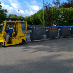 Attelage renforcé conteneur poubelle 4 roues Sulo et Contenur
