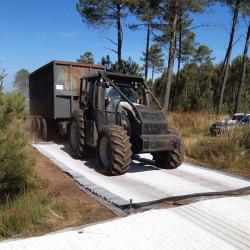 Tapis pour cale de mise à l'eau pour bateau et véhicule - Boat Ramp
