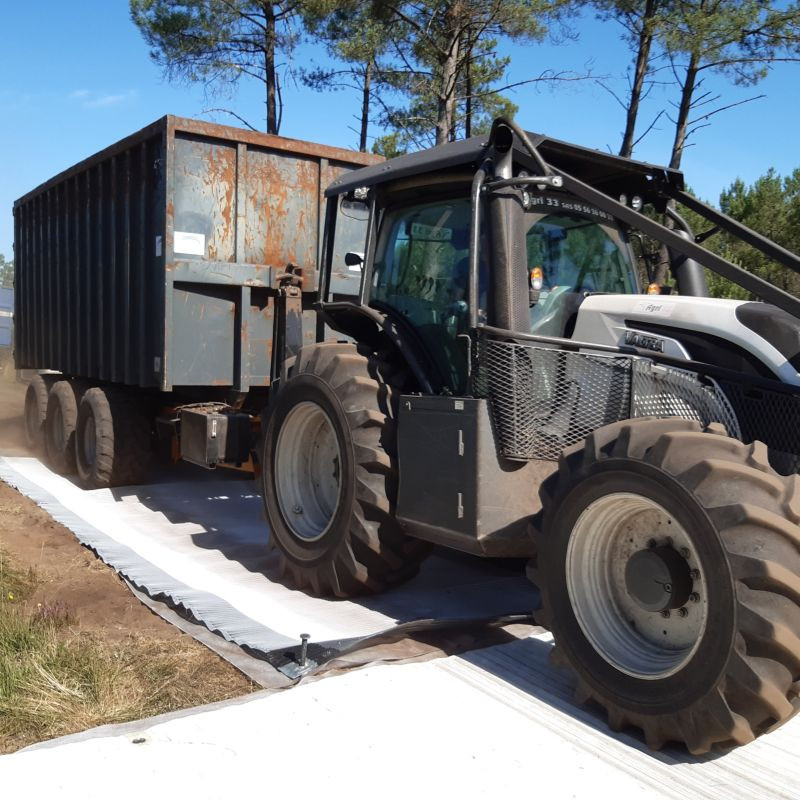Tapis pour cale de mise à l'eau pour bateau et véhicule - Boat Ramp