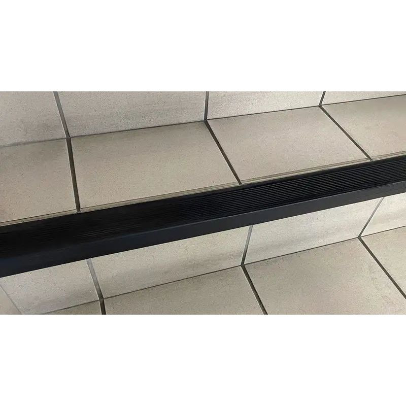 Nez de marche conière PVC souple