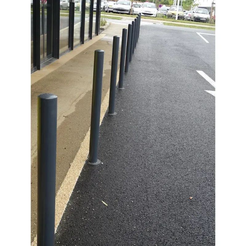 Borne anti stationnement Carcans en acier