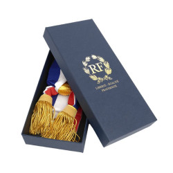 Boite en carton de rangement pour écharpe adjoint / maire