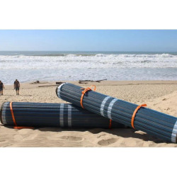 Tapis d'accès à la plage pour fauteuil roulant