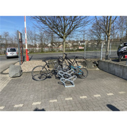 Râtelier 2 à 6 vélos avec alternance haut bas Schake