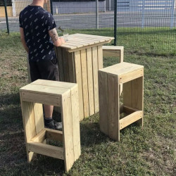 Table et tabouret haut d'extérieur en bois Guinguette