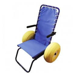 Siège de baignade PMR avec accoudrois et ceinture de maintien