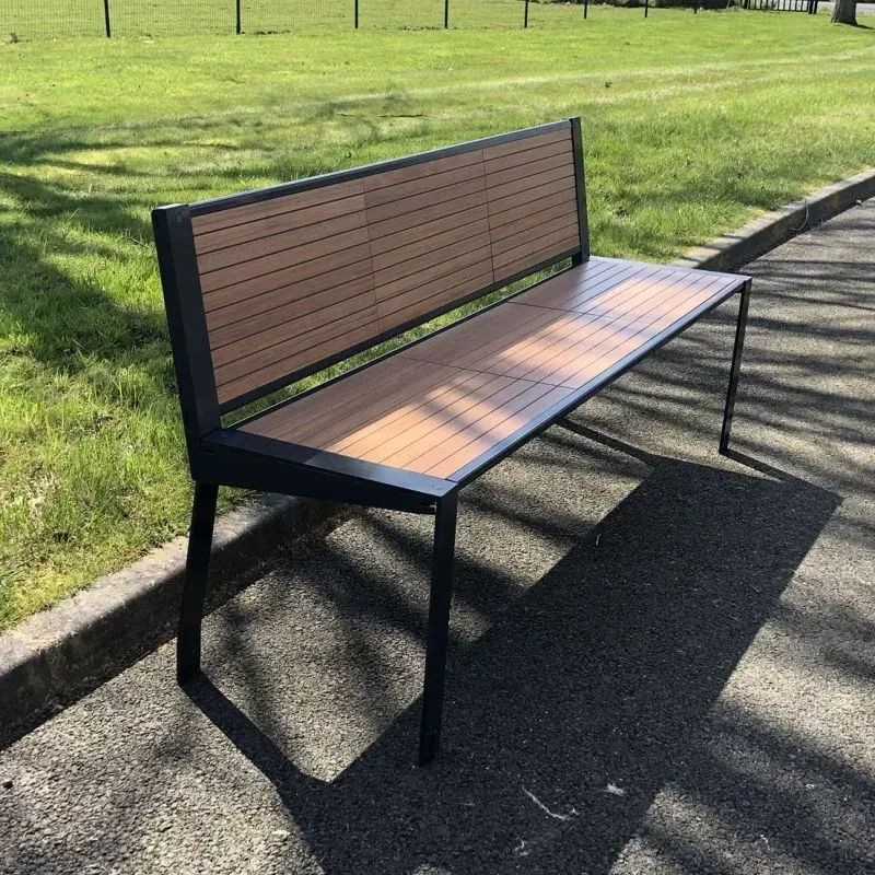 Banc de ville en compact stratifié Teck + acier - Cahors