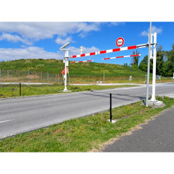 Portique parking Bidassoa tournant avec bras motorisé en acier