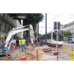 Barrière de chantier rouge et blanche — lot de 5 — balisage