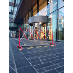 Barrière extensible de 230 cm — balisage de chantier