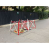 Barrière extensible de regard de 106 cm — balisage de chantier