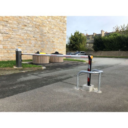 Étrier de protection à 3 pieds en acier galvanisé — sécurité