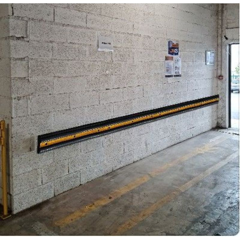 Protection de mur fixe en caoutchouc — protection des locaux