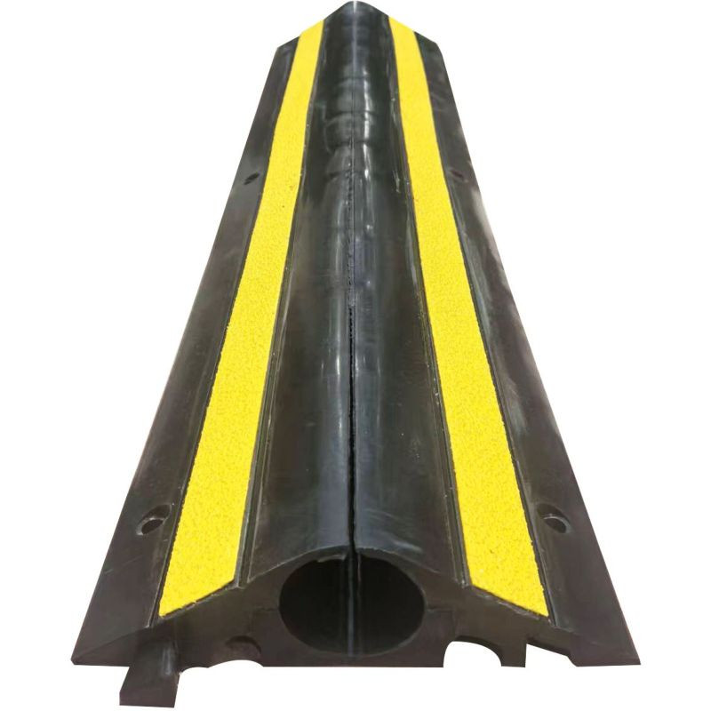 Passe-câbles ralentisseur d'extérieur WP240 — protection des câbles