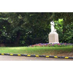 Bordure de balisage modulable en caoutchouc — balisage