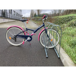 Râtelier de stationnement pour 5 vélos — stationnement des cycles