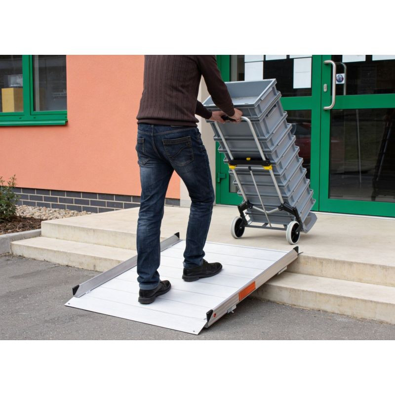 Rampe en aluminium d'accès PMR — accessibilité PMR