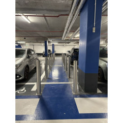 Poteaux de protection en inox 316 et boîtier de scellement compatible