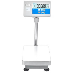 Balance étiqueteuse BKT pour entrepôt de fabrication