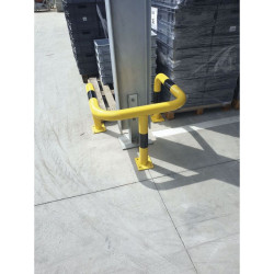 Étrier de protection industriel sur platines à 3 pieds — sécurité
