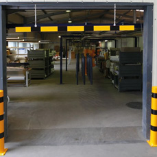 Barrière et limiteur de hauteur